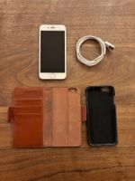 Apple iPhone 6 128 GB Silber/Weiss inkl. Lederhülle & Kabel