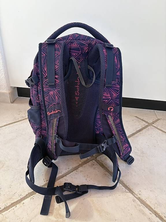 Sacs & sacs à dos: Satch Schulrucksack / Schulthek – D'occasion à Schönenberg ZH par Helicase 2