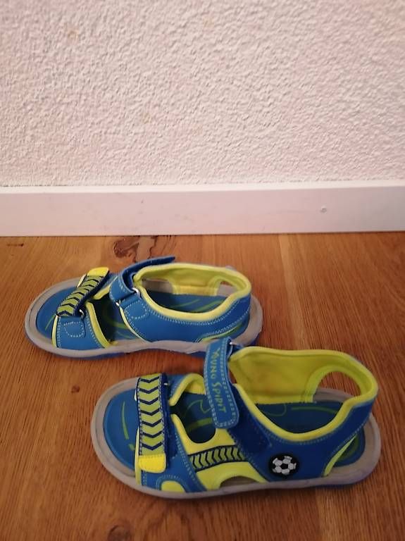 Herrenschuhe: Sandal unisex Gr 31 – Gebraucht aus thalwil von Ray7211 2