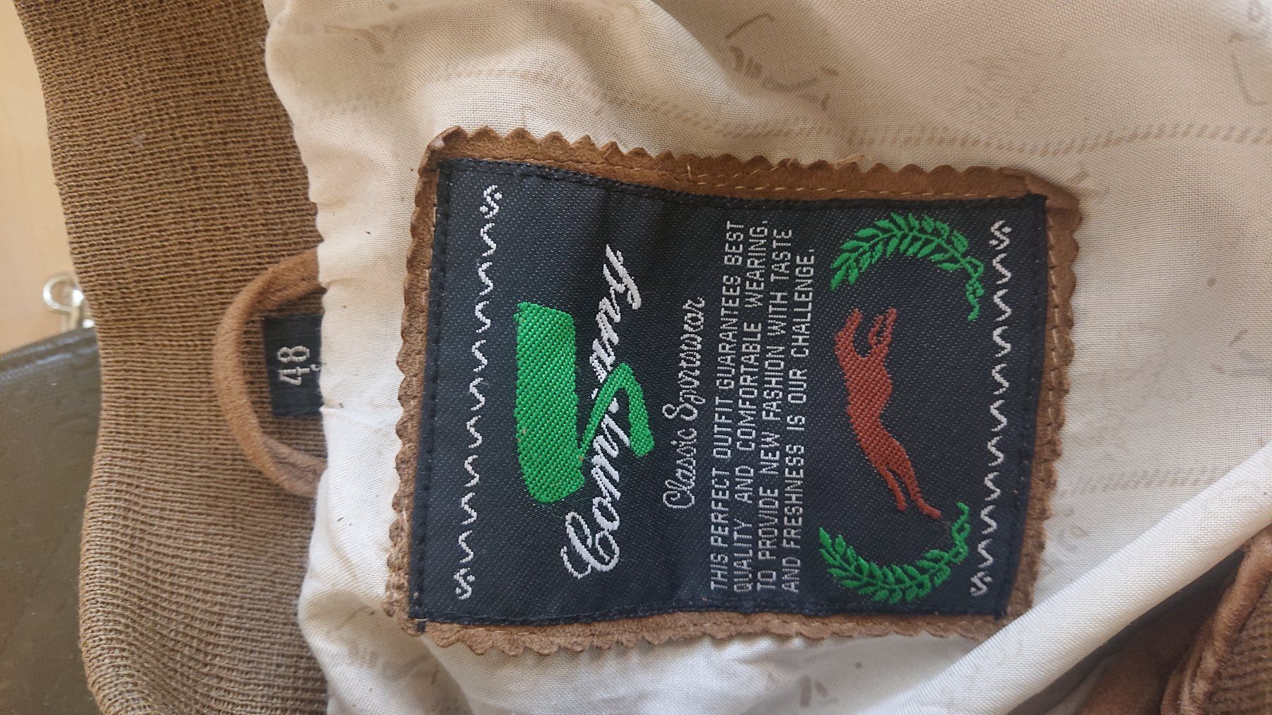Giacche: Leichte Echtlederjacke Vintage Look braun – Usato da Grenchen venduto da Zombiepolizist 2