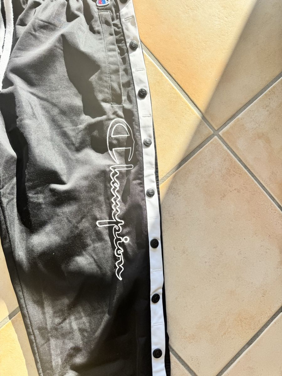 Pantaloni: jogging champion noir – Nuovo (secondo la descrizione) da Lonay venduto da nei_79jc 1