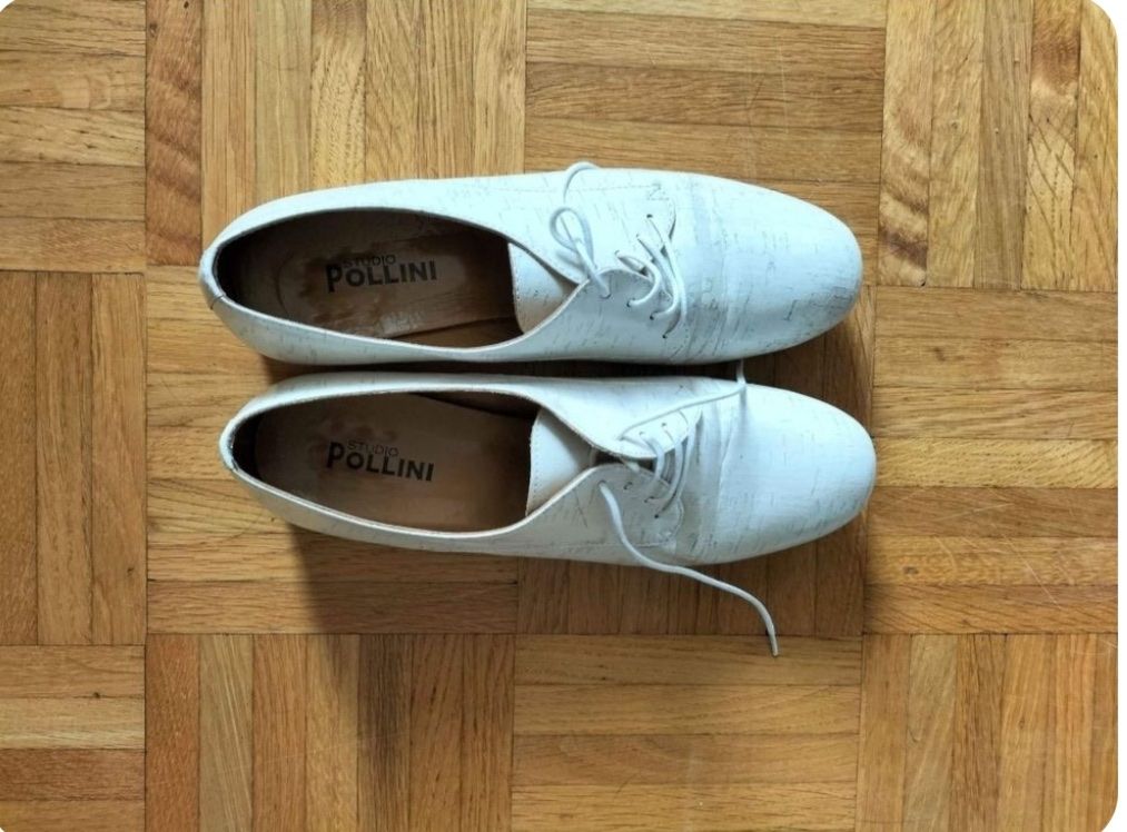 Scarpe da donna: Derbies Pollini n.38 – Usato da Penthalaz venduto da fed_5ypc