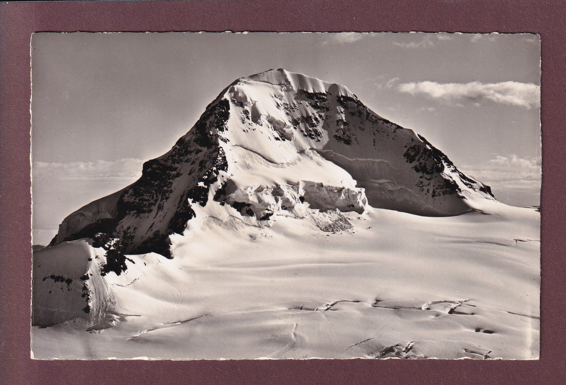 Cartoline postali: Hochtourengebiet - Der MÖNCH - 1953 – Usato da Pully venduto da nicecards