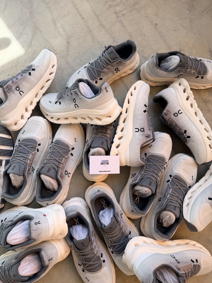 Chaussures hommes: ON Cloudetilt Grau/ Weiss – Neuf avec emballage d'origine à Thun par linqteo 3