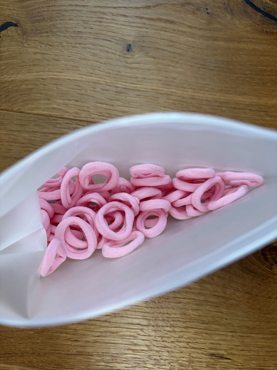 Haarschmuck: 50 Haargummis, rosa, neu! – Neu und originalverpackt aus Hinwil von crn139 1