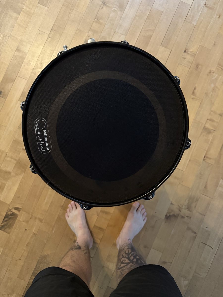 Strumenti musicali: 14 Snare mit Silence Fälle  – Usato da Allschwil venduto da Hitch-wild 4