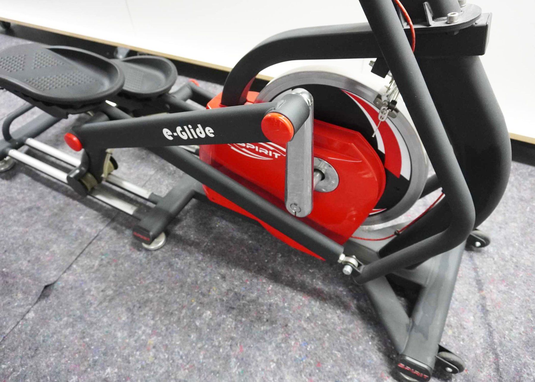 Hometrainer: Spirit E-Glide Crosstrainer (Ellipsentrainer, Stepper) – Usato da Derendingen venduto da vbt 2