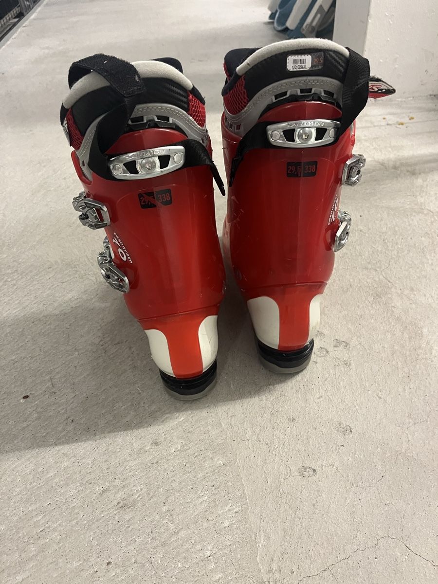 Salomon Herrenschuhe: Ski Boots Salomon 680 red size 28.5 used condition – Gebraucht aus Zürich von joa_6rq6 3