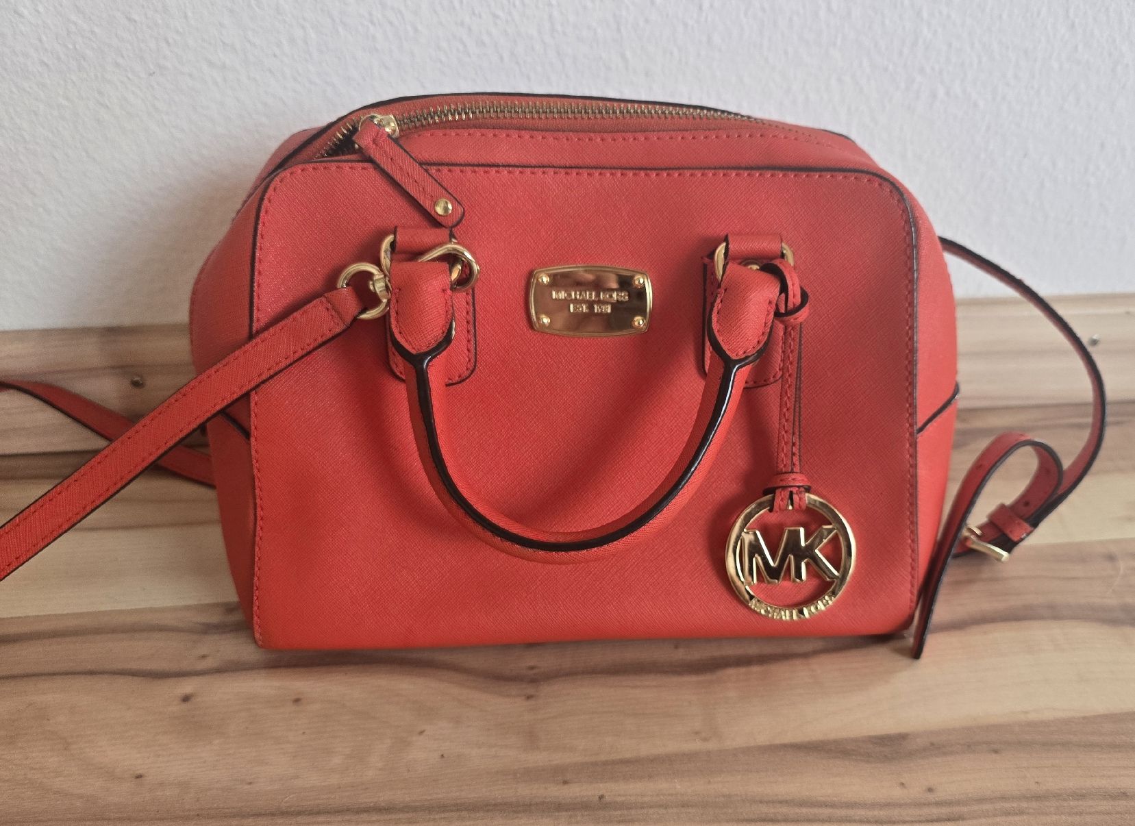 Michael Kors Borse da donna: Michael Kors Handtasche Rot – Usato da Luzern venduto da Maggiday 3
