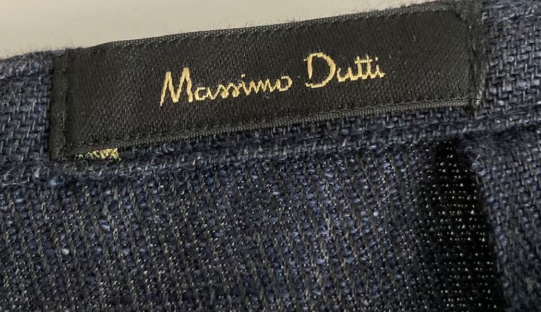 Hosen: Pantalon Massimo Dutti – Gebraucht aus Fribourg von hap_25hw 1