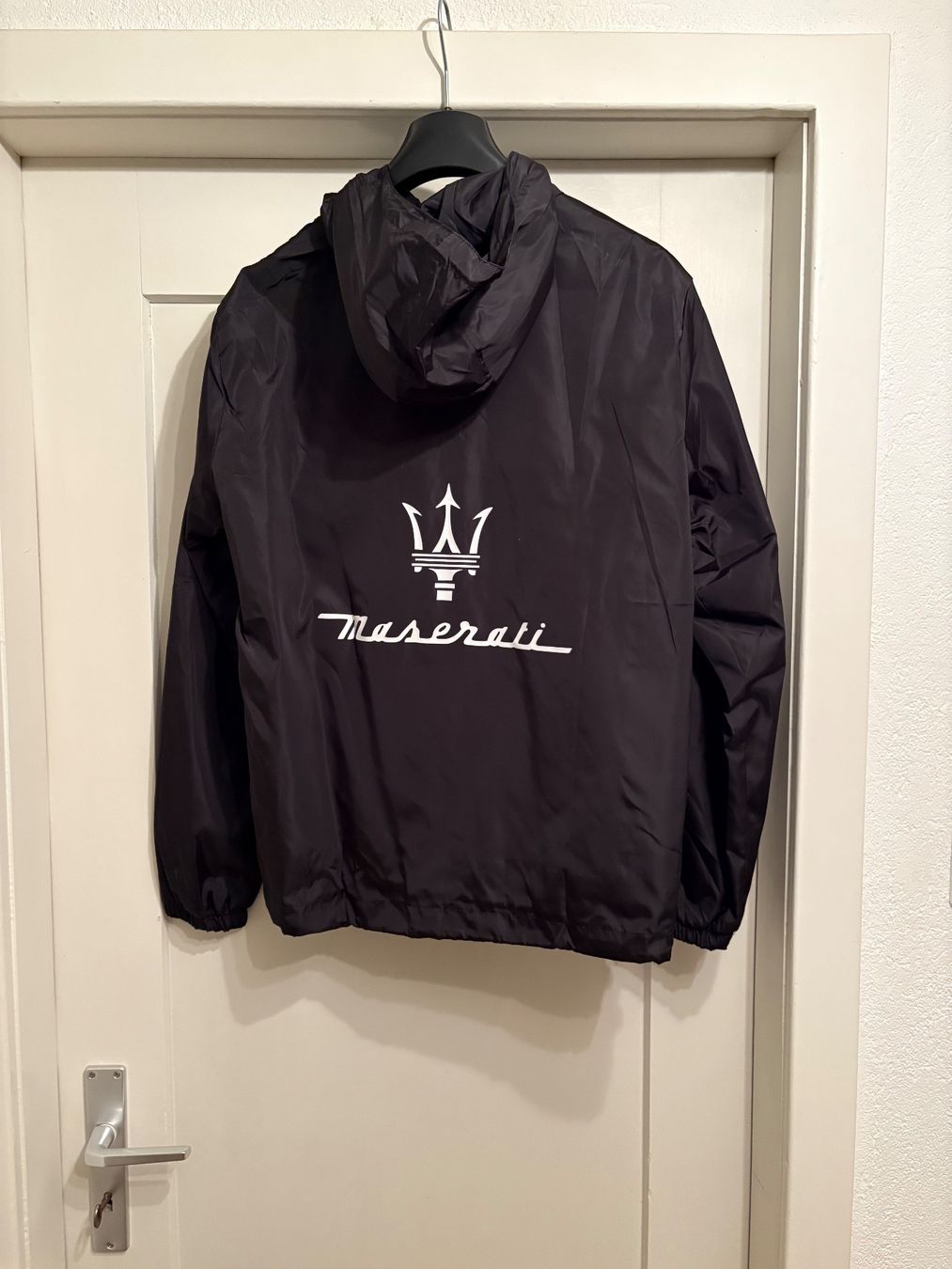 Giacche: Maserati Regenjacke Grösse S/M – Usato da Wettingen venduto da hoooter9 1