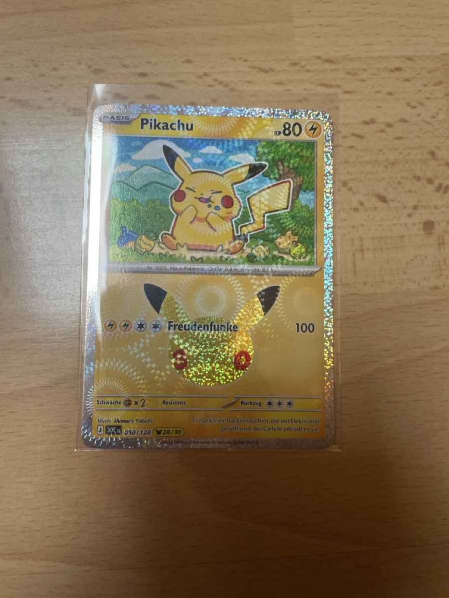 Pokémon Carte collezionabili: Pikachu 30th anniversary 28/30 – Usato da Bazenheid venduto da Toulouse12