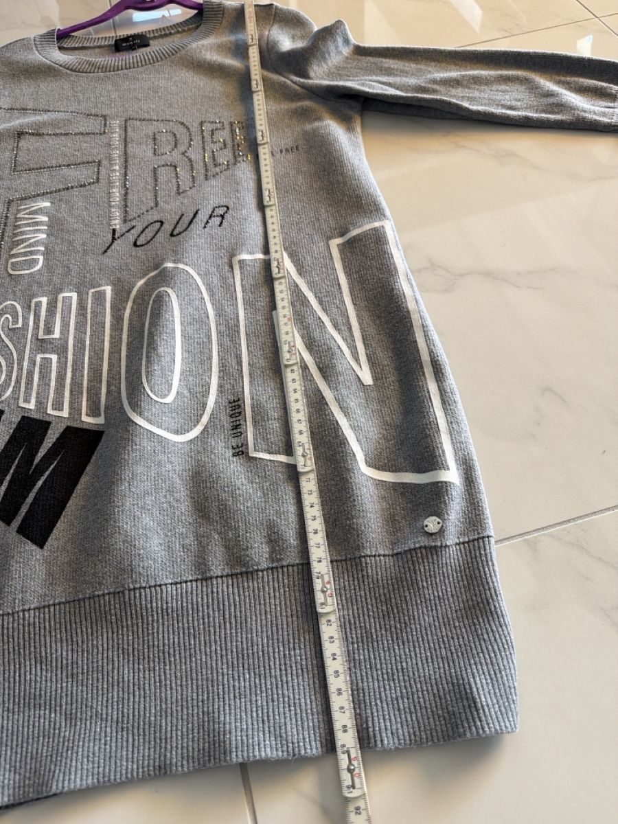 Monari Pulls & Sweat-shirts: Monari Long Pullover Gr. 42 – D'occasion à Gwatt (Thun) par well 2