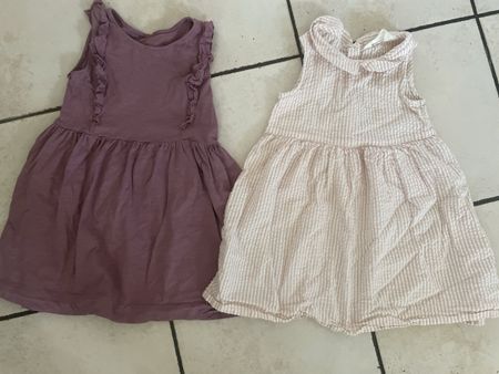 2 H&M Sommerkleider Gr. 110 Mädchen Kleider Top