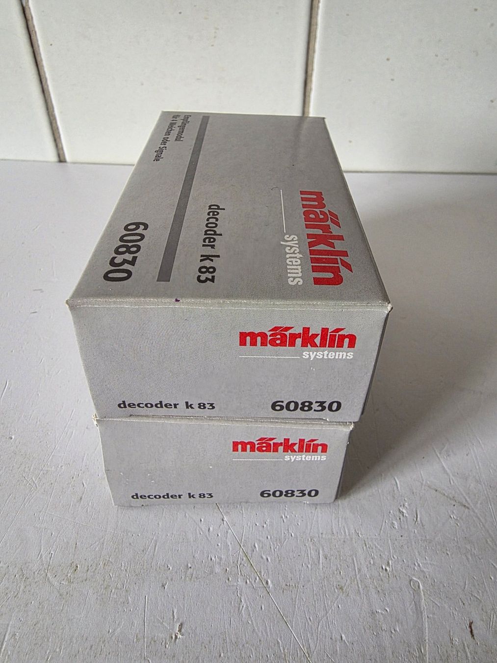 Märklin Modellini di ferrovie: Märklin digital 2 Stück Decoder k 83, 6083 – Usato da Seuzach venduto da Loeckeli01 1