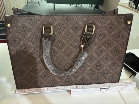 👜 Elegante Damenhandtasche – Neu  Stilvoll, modern 