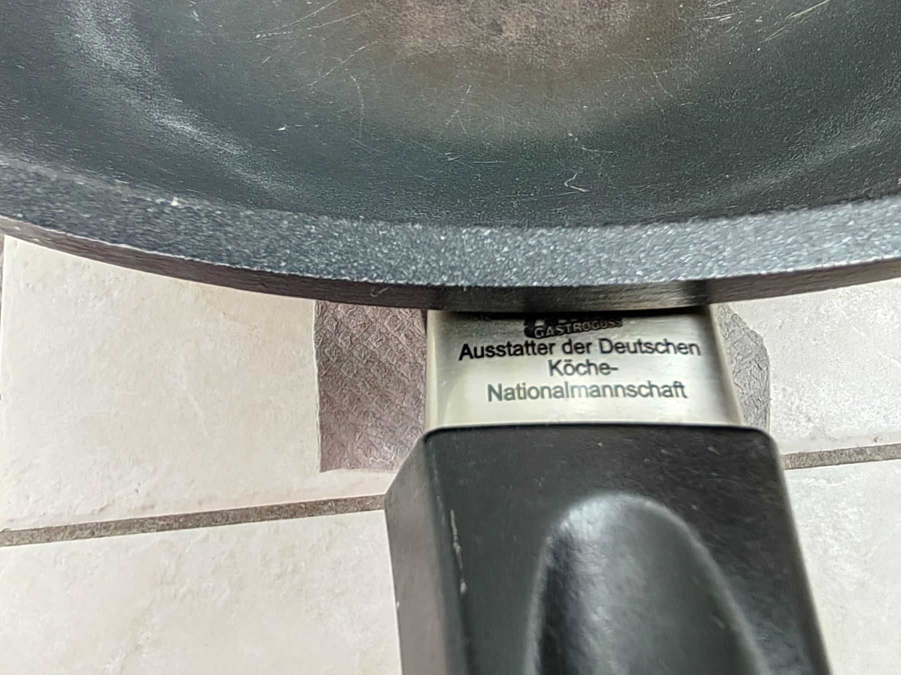Elettrodomestici da cucina: AMT GASTROGUSS Wok – Usato da Zürich venduto da Yao_und_Clemens 1
