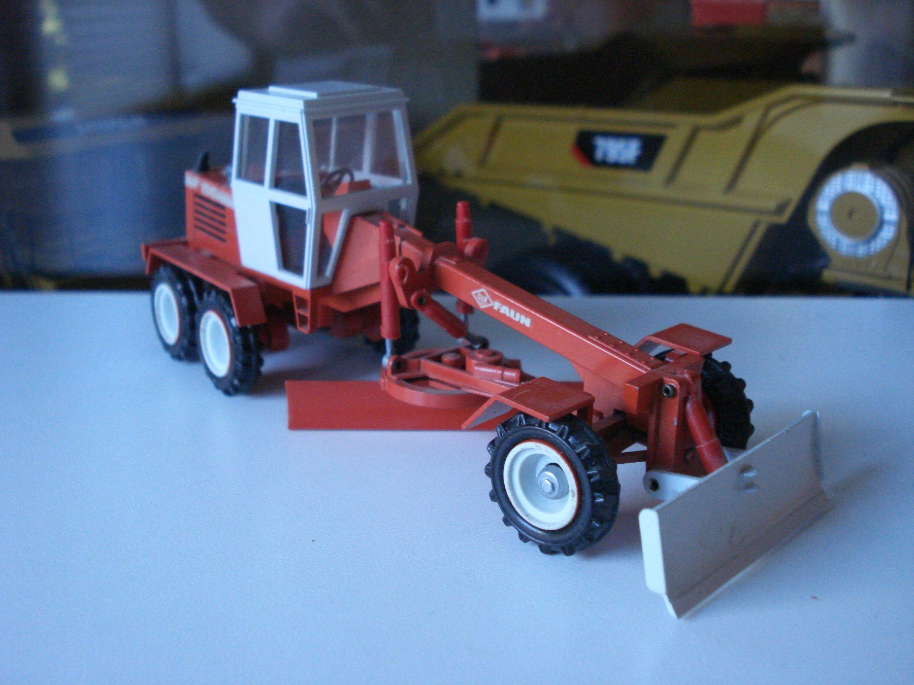 Kits de montage: O&K F 155 Grader – Neuf (Voir description) à Mitlödi par worker04 3
