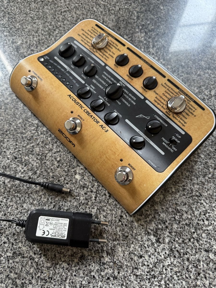 Zoom Strumenti musicali: Zoom acoustic creator AC-3 Pedale  – Usato da Vevey venduto da vui_98f5