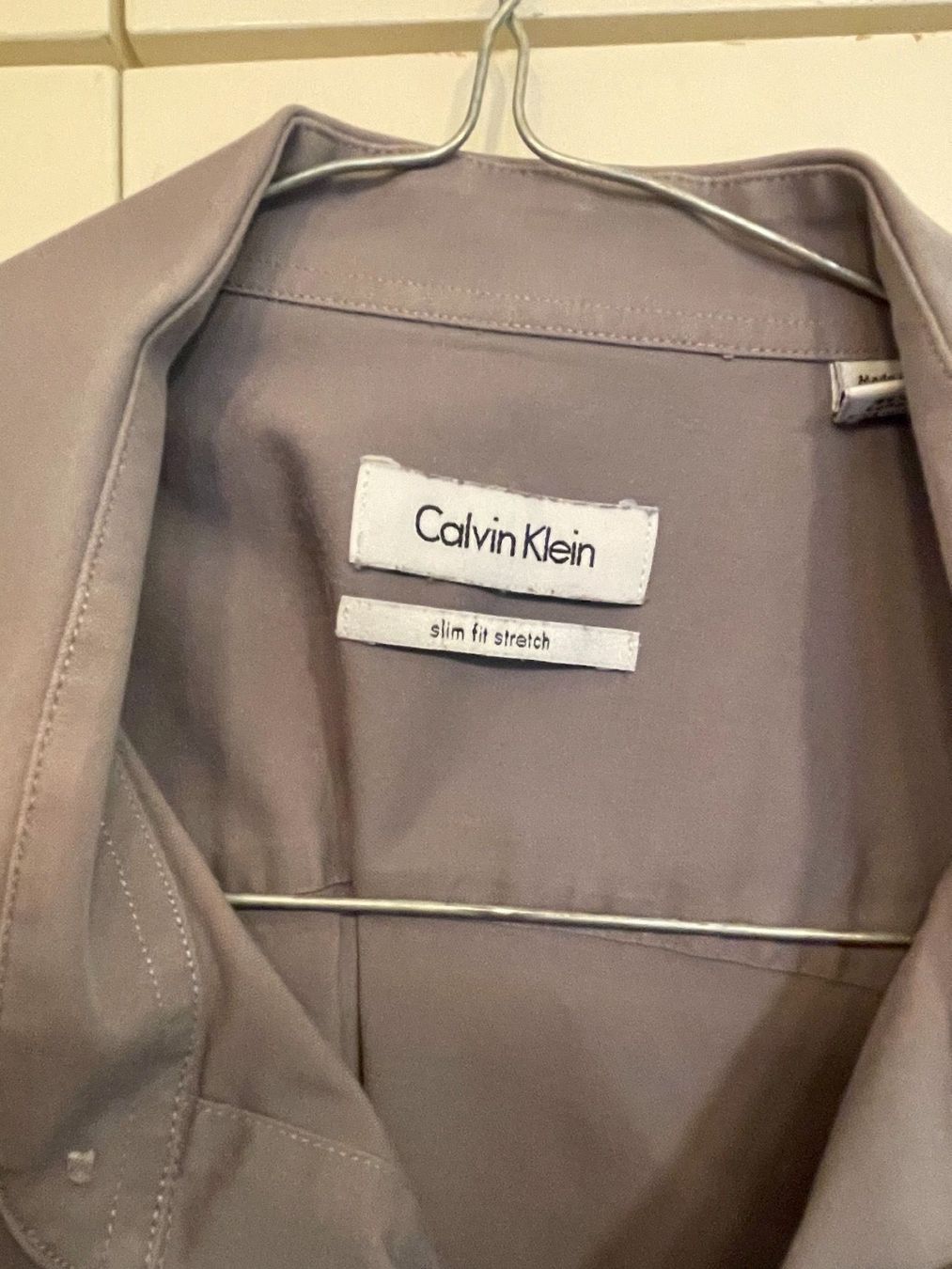 Calvin Klein Hemden: Calvin Klein shirt – Gebraucht aus Biel/Bienne von yuliyabiel 1