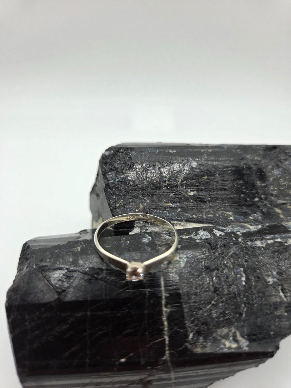Anelli: Silberring mit Zirkon Grösse 55 – Nuovo e nell'imballaggio originale da Füllinsdorf venduto da Faulan_6 1