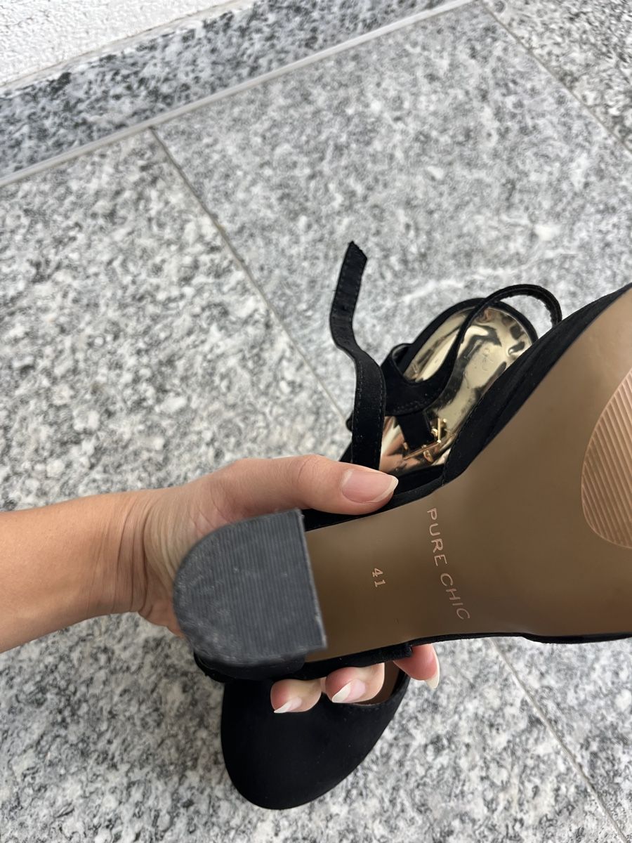 Chaussures femmes: Schwarze high heel pumps – Neuf (Voir description) à Zürich par alyaneee 3