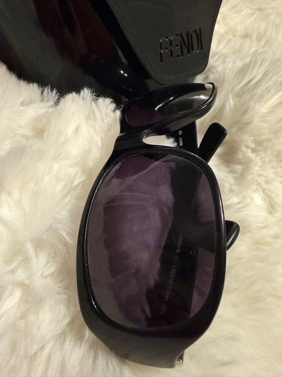 Fendi Occhiali & Lenti: Lunettes de soleil Fendi – Usato da Monthey venduto da Joseph-29 1