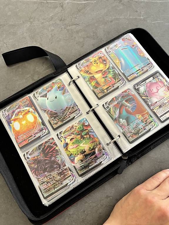 Pokémon Spielzeuge: Pokémon Replika-/Proxy-Karten inkl. Sammelalbum – Gebraucht aus Biberist von Phippsi 2