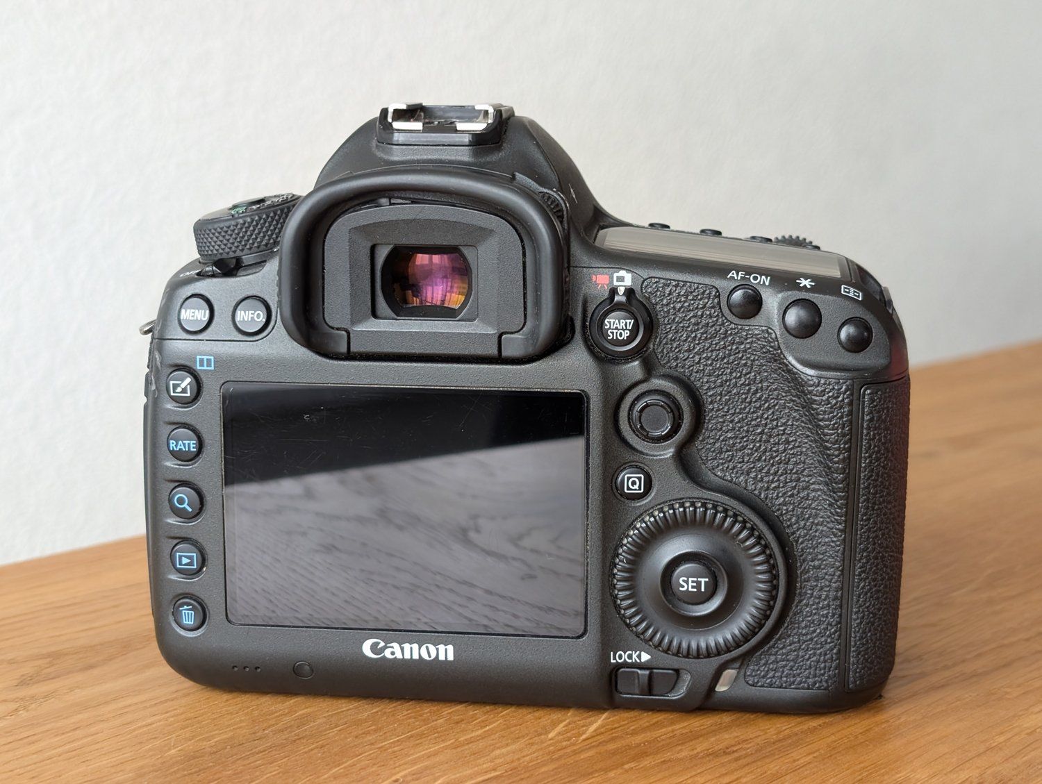 Canon Appareil photo: Canon EOS 5Dsr – D'occasion à Schluein par Nahanni 3