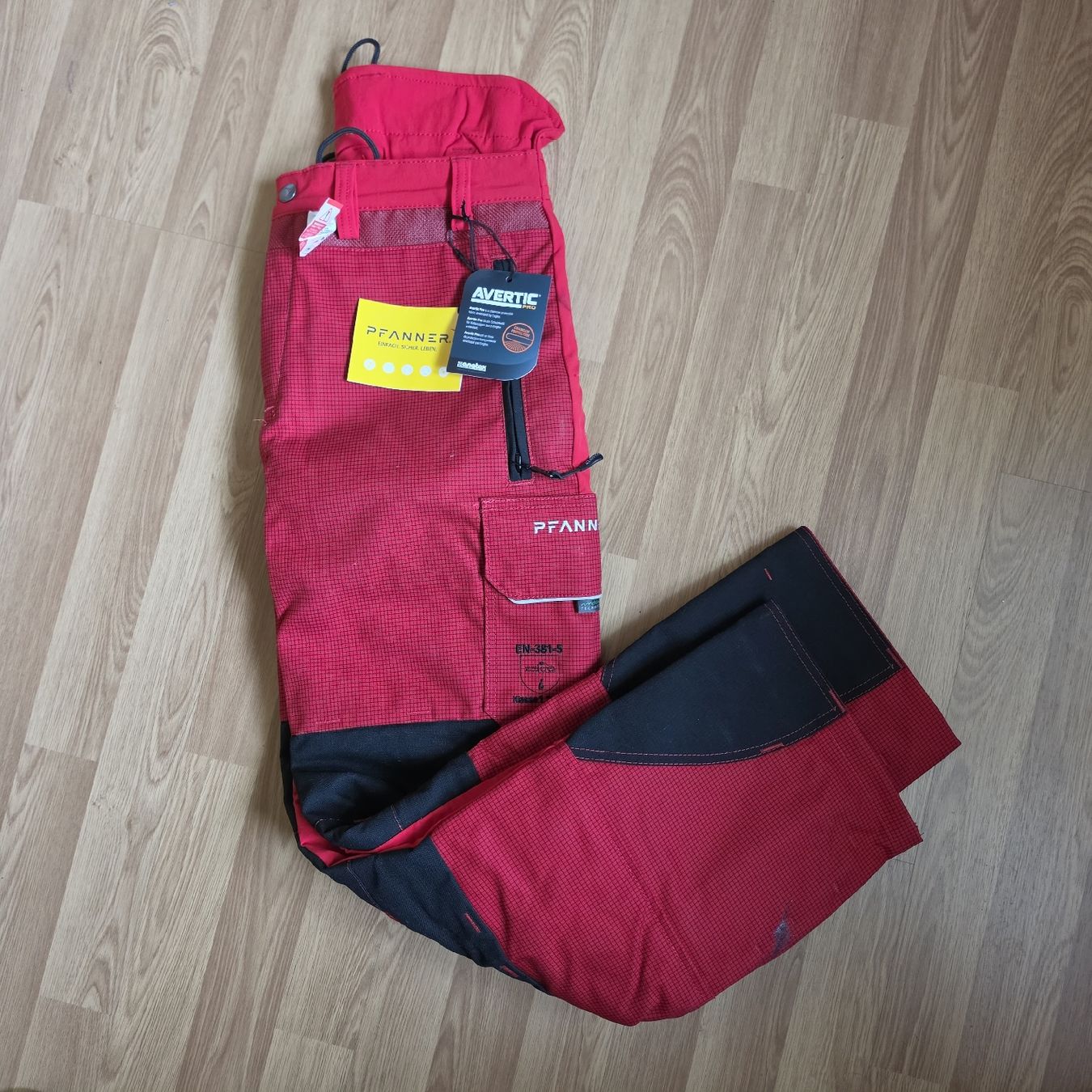 Pfanner Lotti di vestiti: PFANNER Forsthose S – Nuovo (secondo la descrizione) da Bärau venduto da SWX