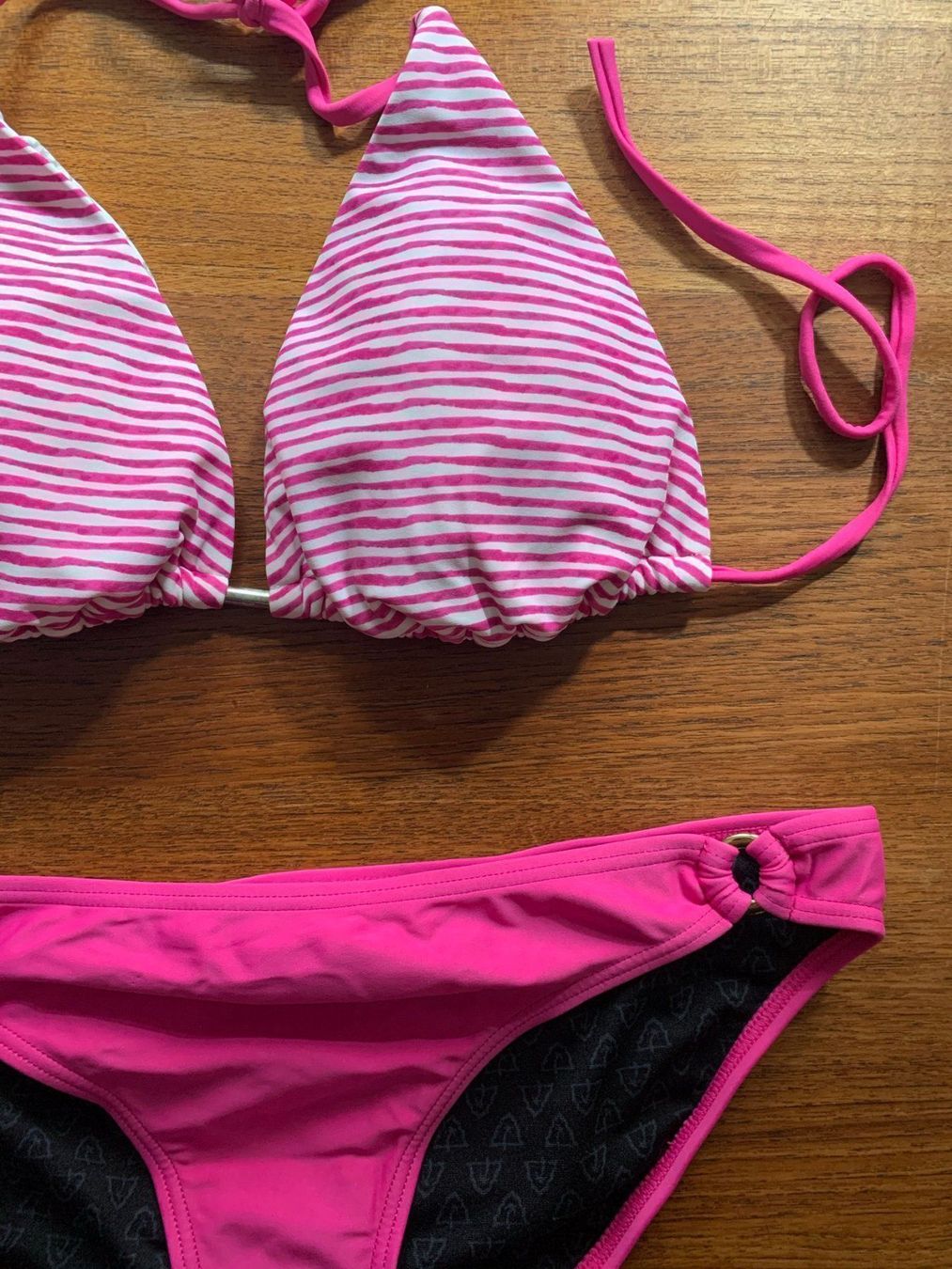 Costumi da bagno & Bikini: BEACH MOUNTAIN - Bikini fuchsia-weiss 38 – Usato da Zürich venduto da Diazaio 1