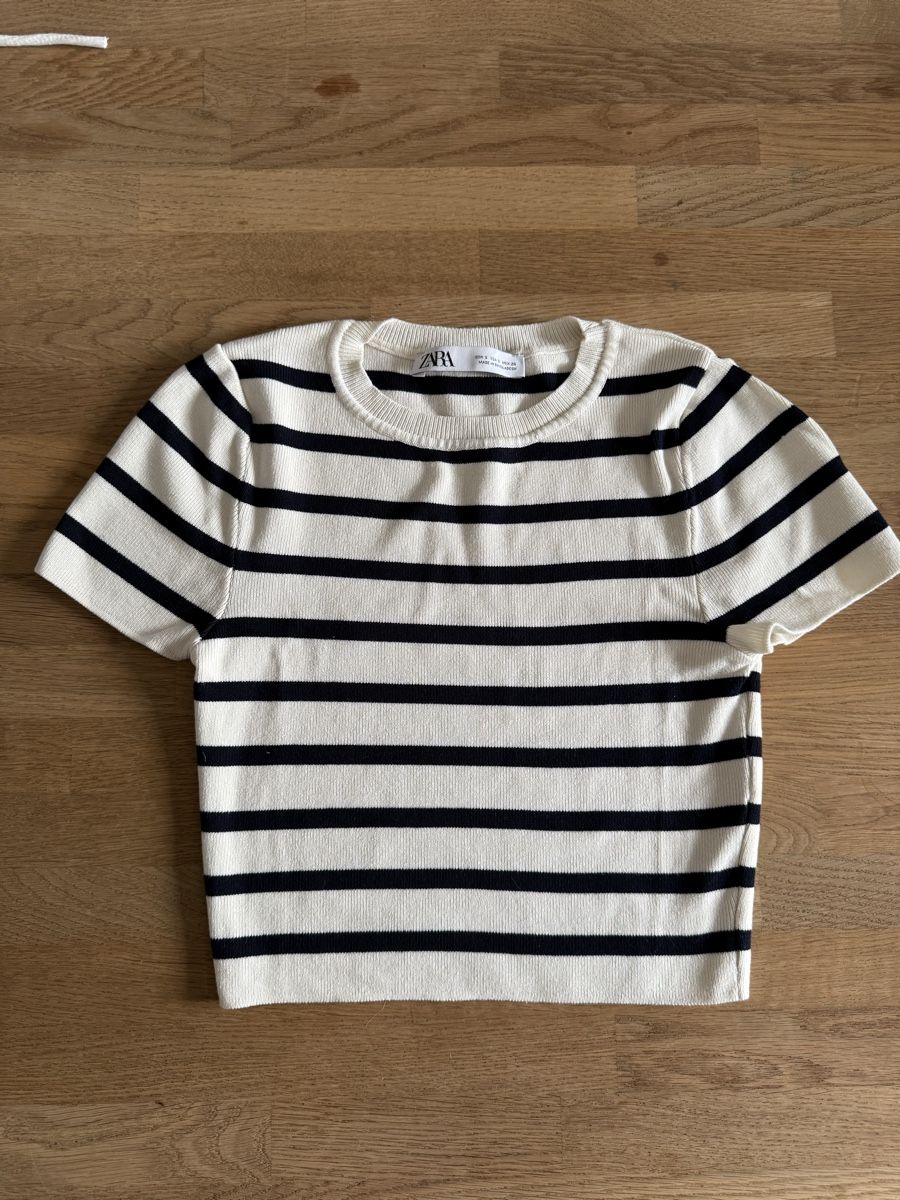 Zara T-shirt: Shirt, Zara, Grösse S – Usato da Anglikon venduto da Haraldinho