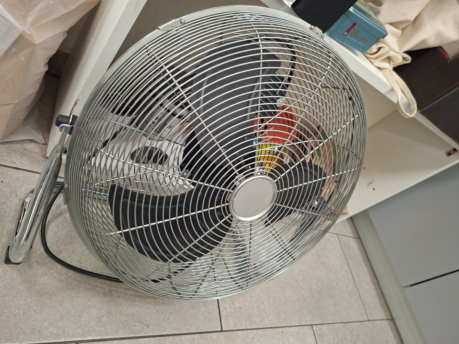 Ventilatori: Ventilateur sur pieds – Usato da Goumois venduto da dan_9f6z
