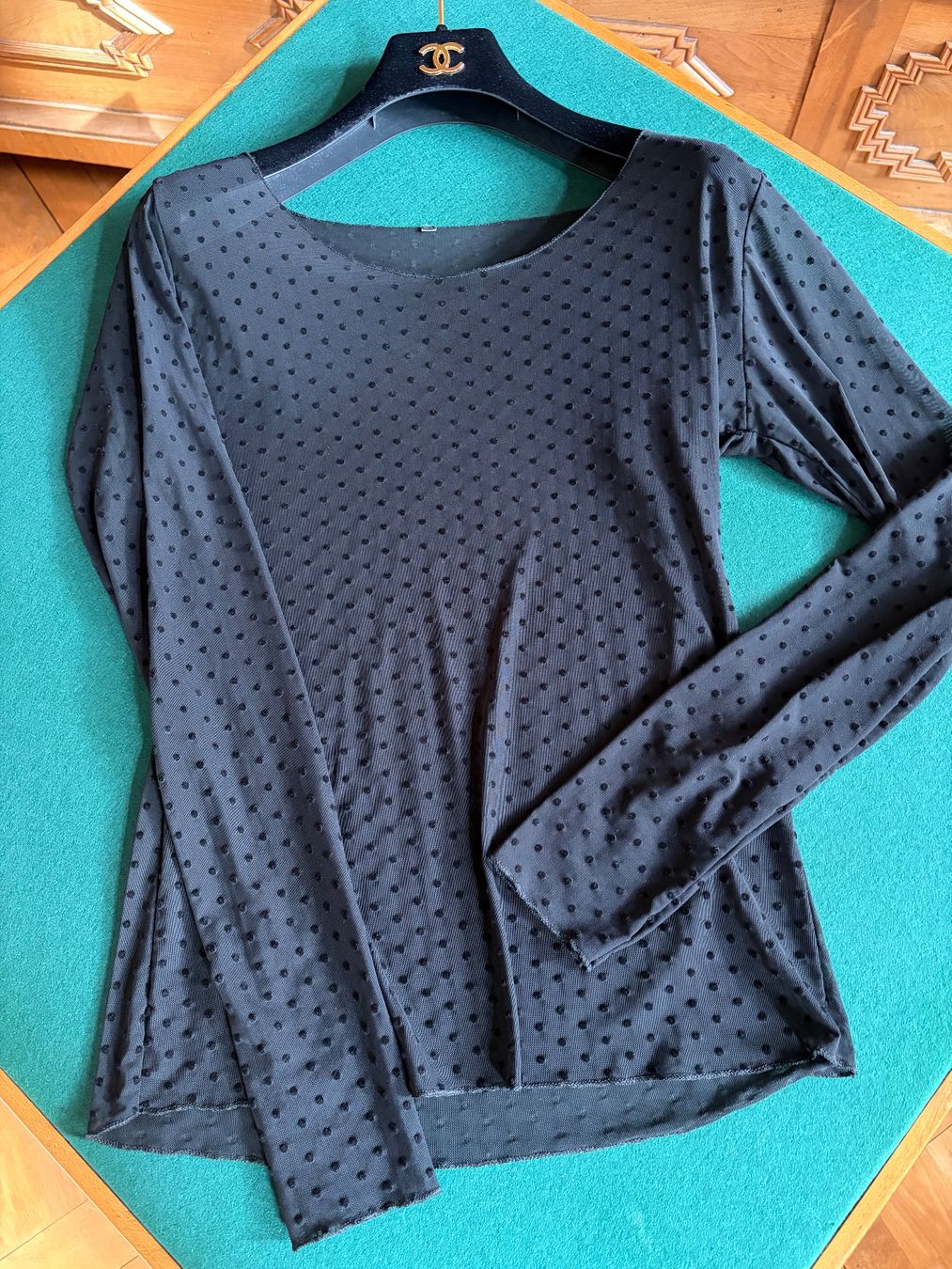 Camicette: Elastische Tüllbluse Größe: M Farbe: Schwarz – Usato da Interlaken venduto da Bona55 9