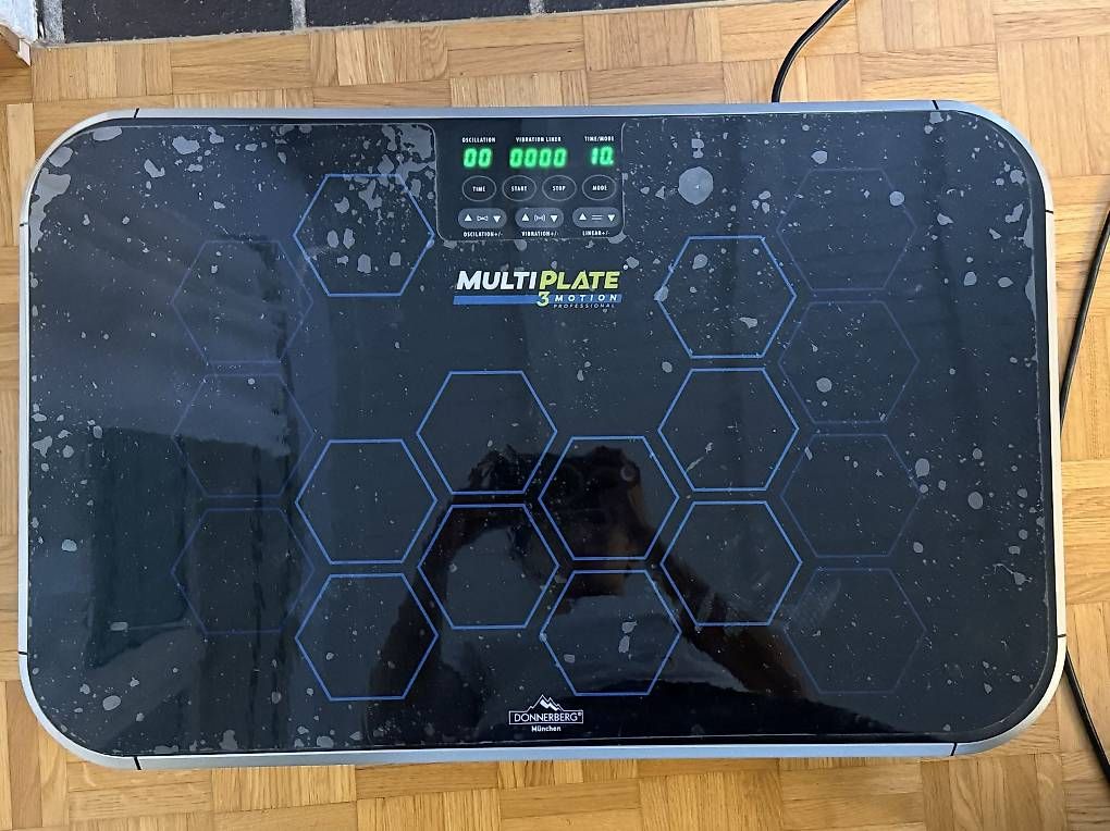 Hometrainer: Donnerberg MultiPlate 3-Motion Vibrationsplatte – Usato da Geroldswil venduto da mimilika 1