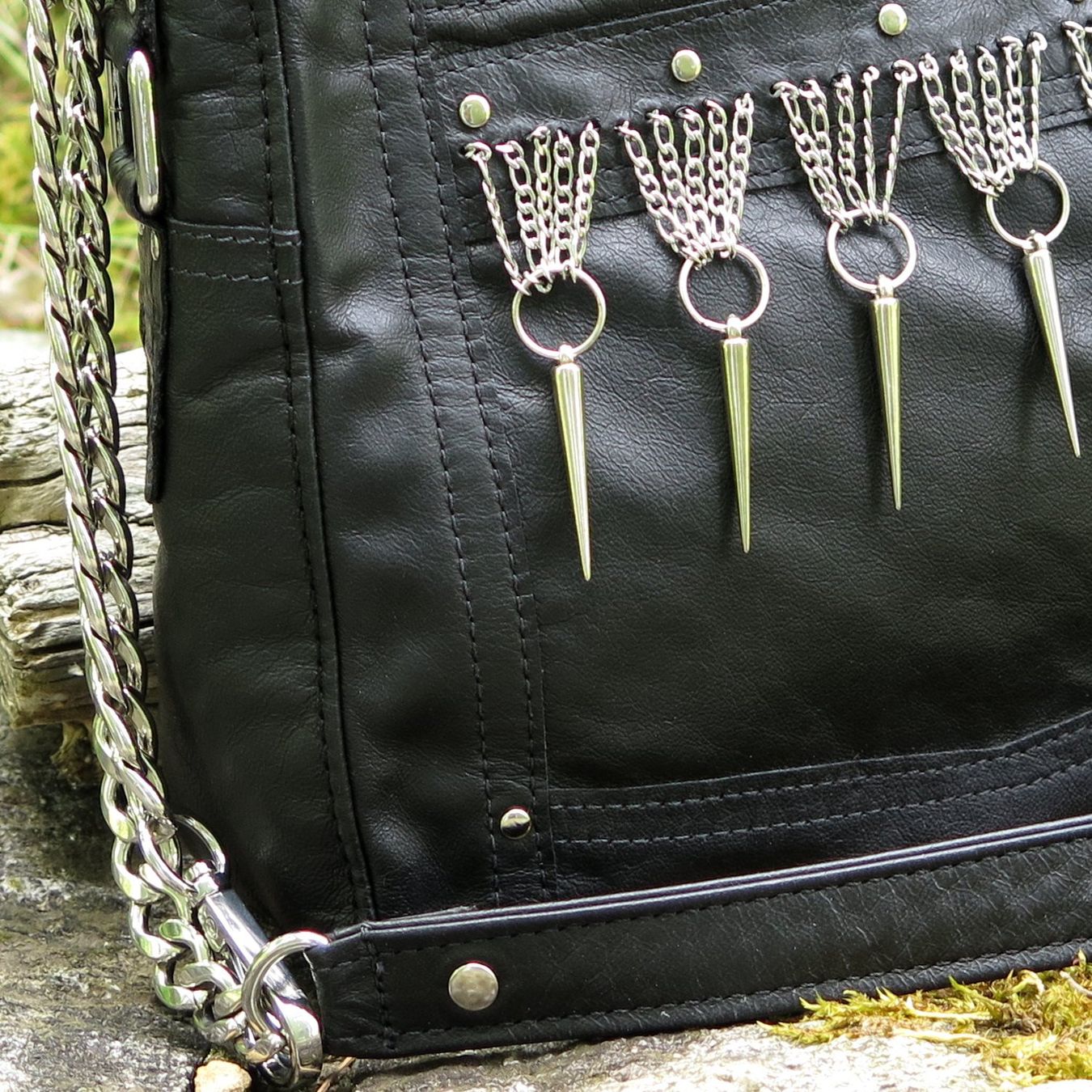 Borse da donna: schwarze Ledertasche Damen, Umhängetasche mit Fransen – Nuovo e nell'imballaggio originale da Trimbach venduto da ps-lederwerk 3