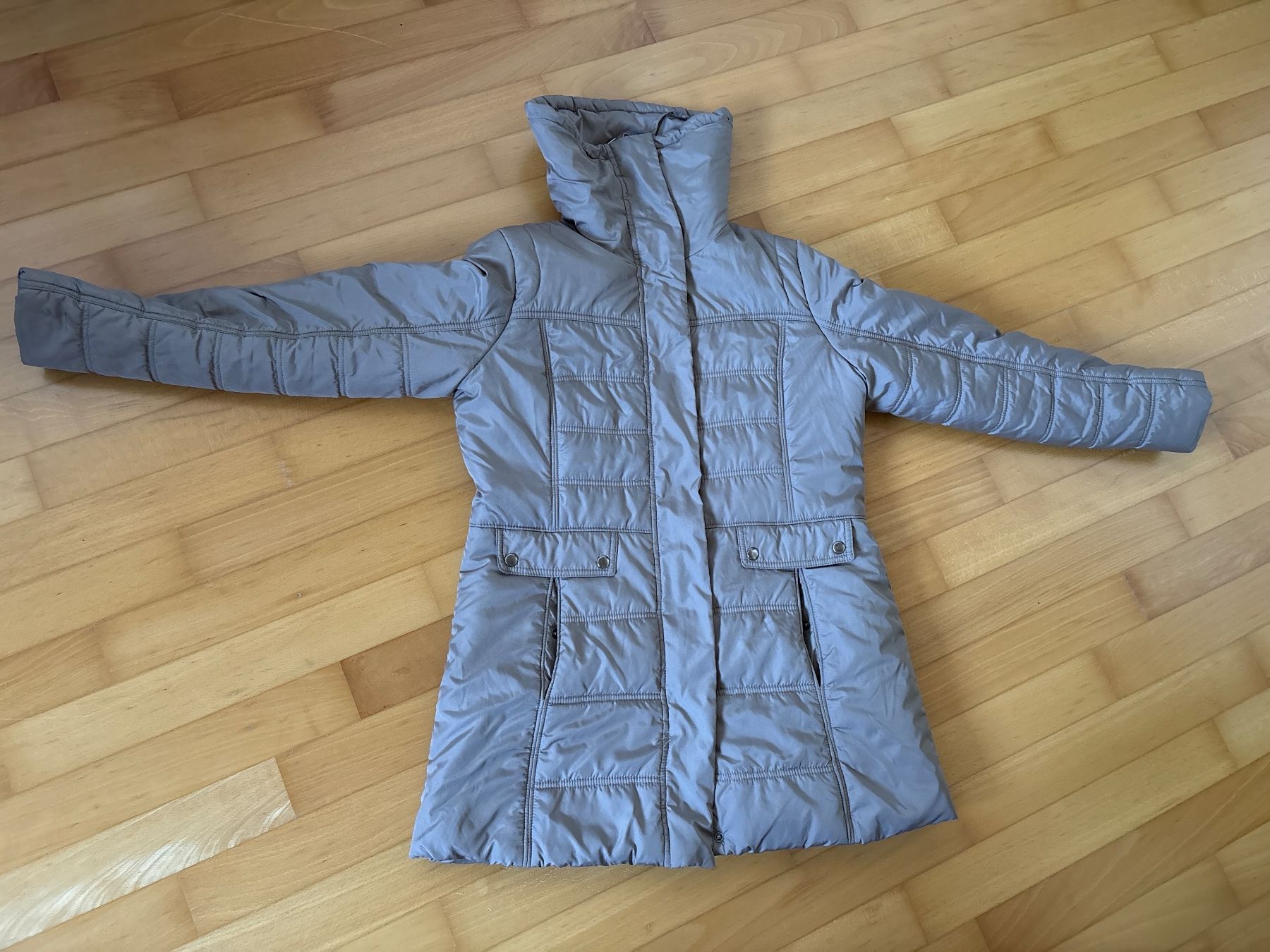 Cappotti: Damen Übergangsjacke gr 38 – Usato da Effretikon venduto da MarthaK.