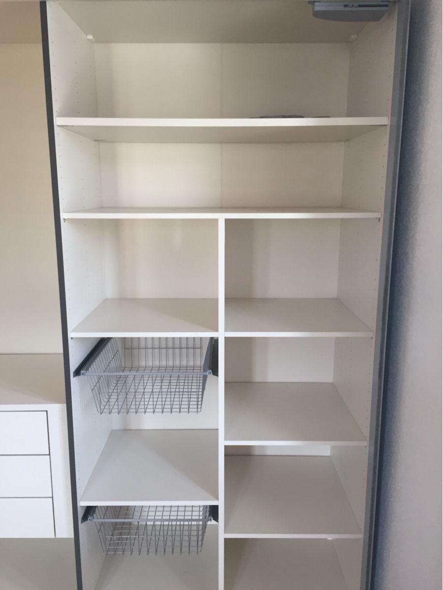 Schränke: Interio Kleiderschrank – Gebraucht aus Winterthur von CalvinW. 2