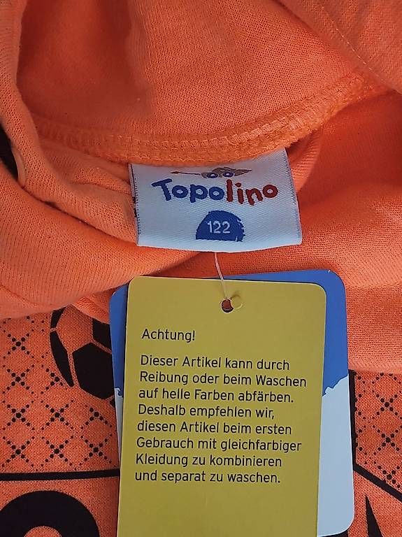 Pullover & Sweatshirts: Pullover Hoodie Topolino Gr. 122 NEU orange – Gebraucht aus Zürich von celandayn 1