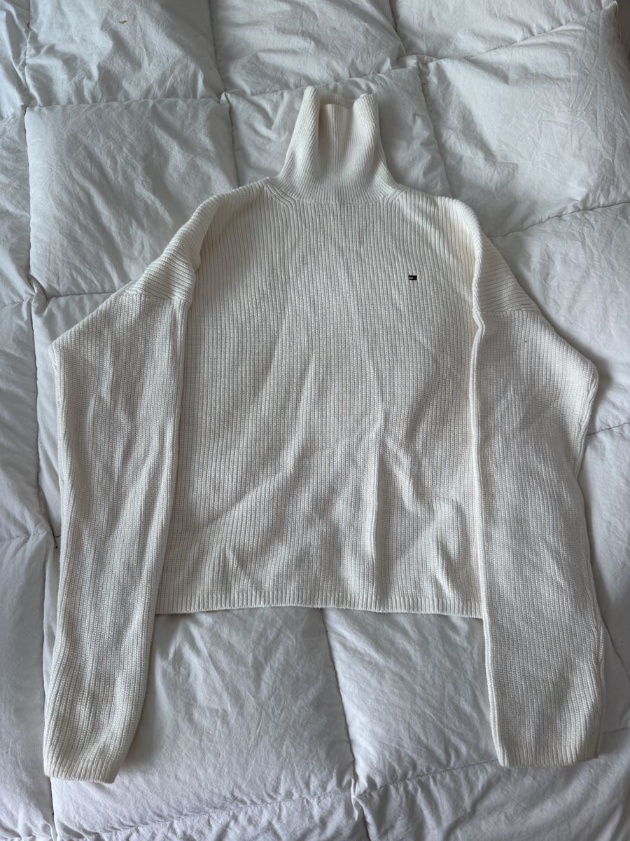 Tommy Hilfiger Maglioni & Felpe: Pull Col Roulé Tommy Hilfiger Crème Taille M Bon État – Usato da Genève venduto da lejardindesvetements