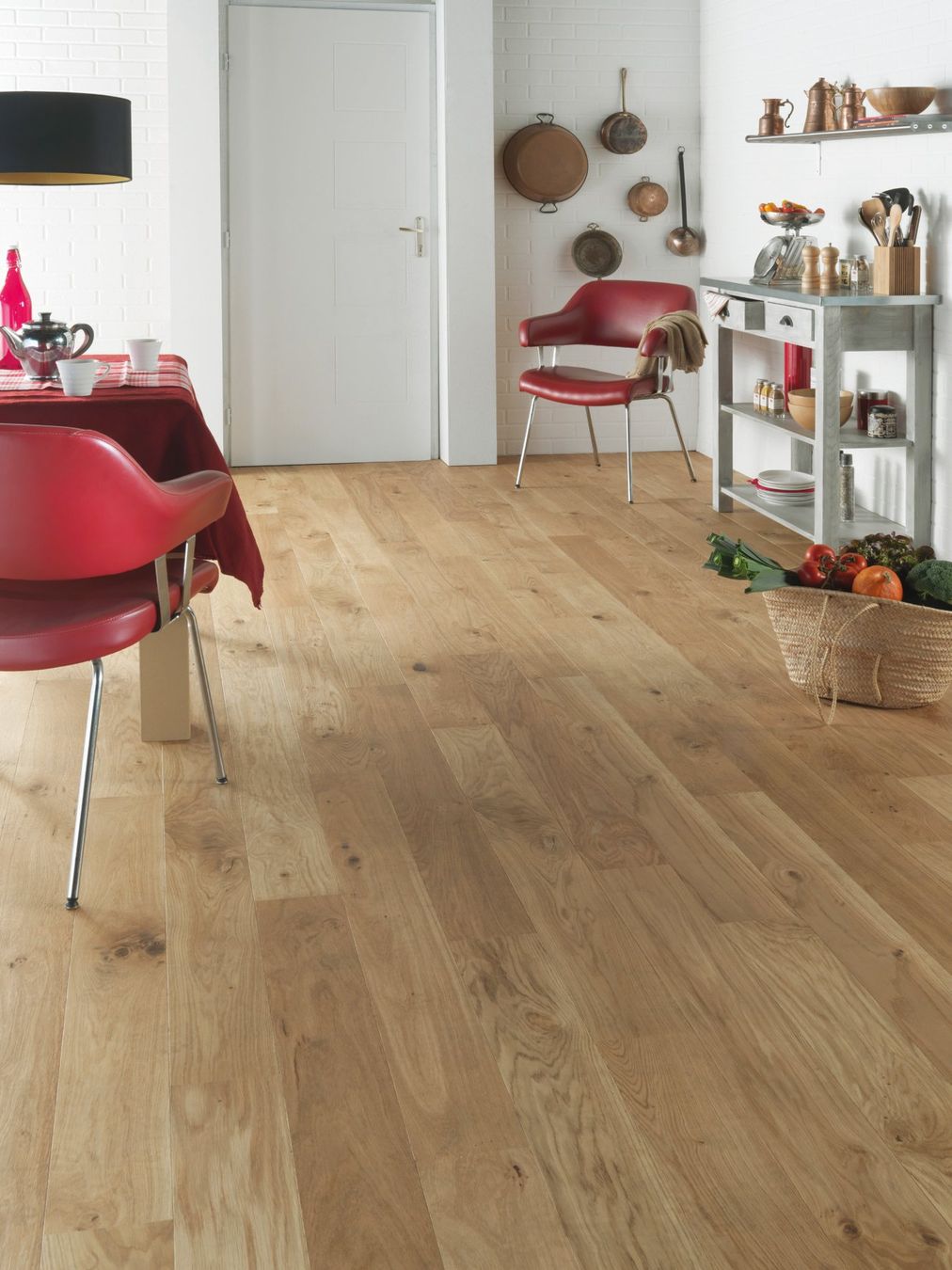 Articoli in legno: Restposte Parkett Franzosische eiche 19 pack / 35 m2 – Nuovo e nell'imballaggio originale da Rothrist venduto da swiss-laminat