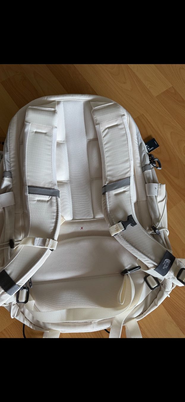 North Face Zaini: The North Face Rucksack  (NEU) – Nuovo (secondo la descrizione) da Moosseedorf venduto da SDmedia 2