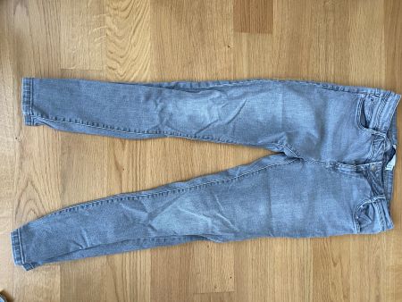 Zara skinny Jeans grau/ schwarz, Gr 36/38