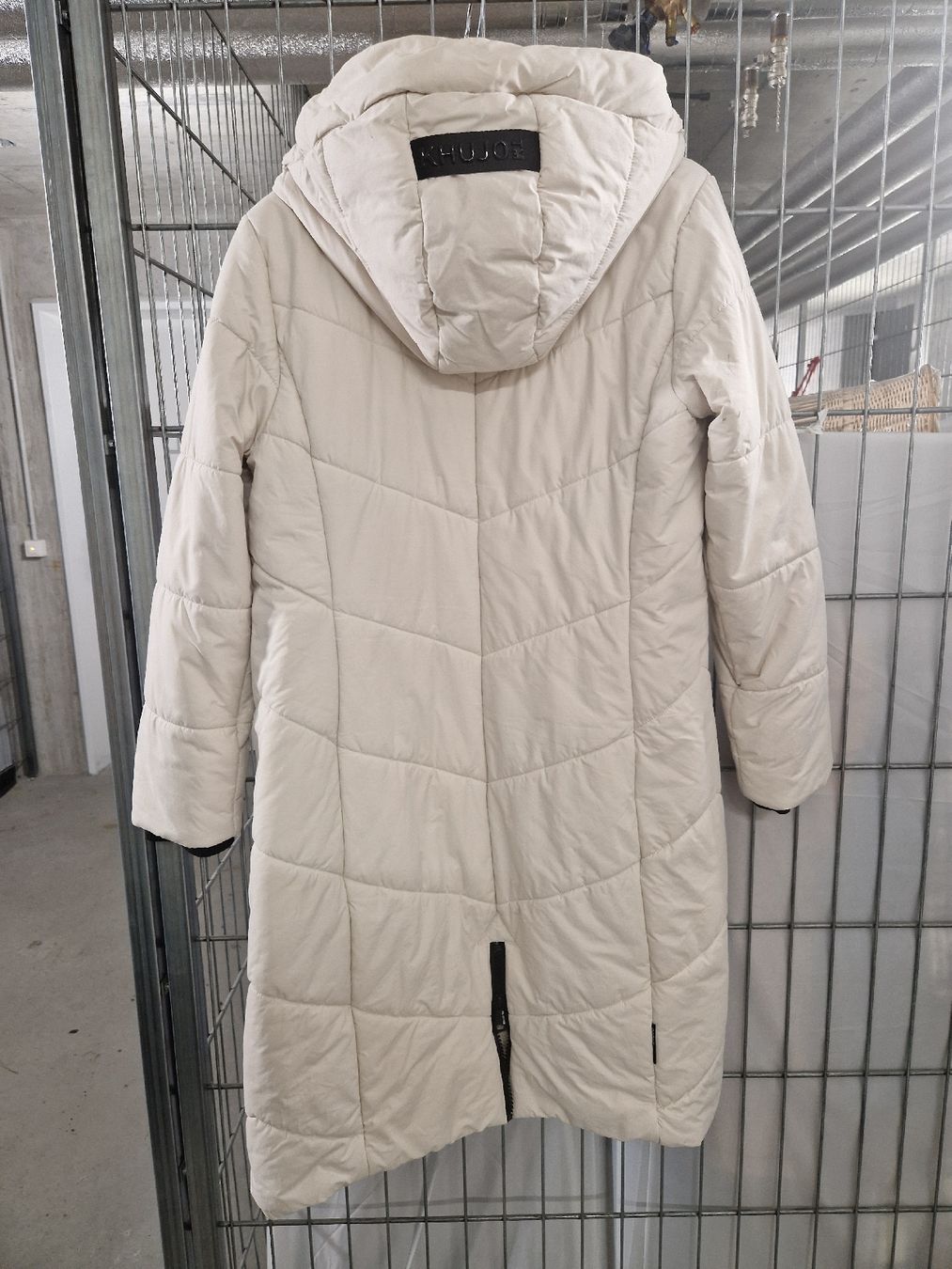 Khujo Cappotti: Wintermantel Khujo, Grösse XL – Usato da Aarburg venduto da Mandi86 1