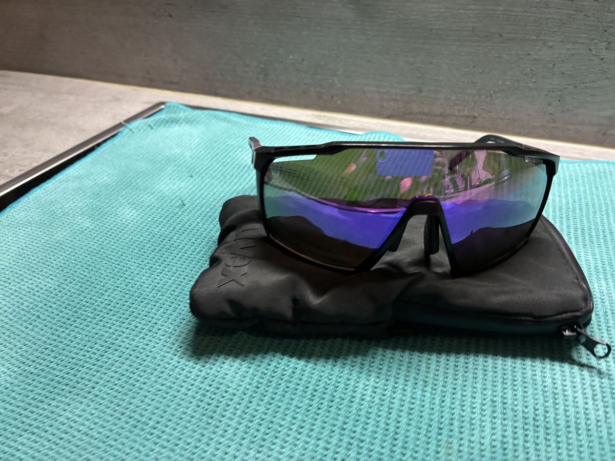Uvex Occhiali & Lenti: Sportbrille Uvex mit Etui – Usato da Mitlödi venduto da meyer-sabrina 7