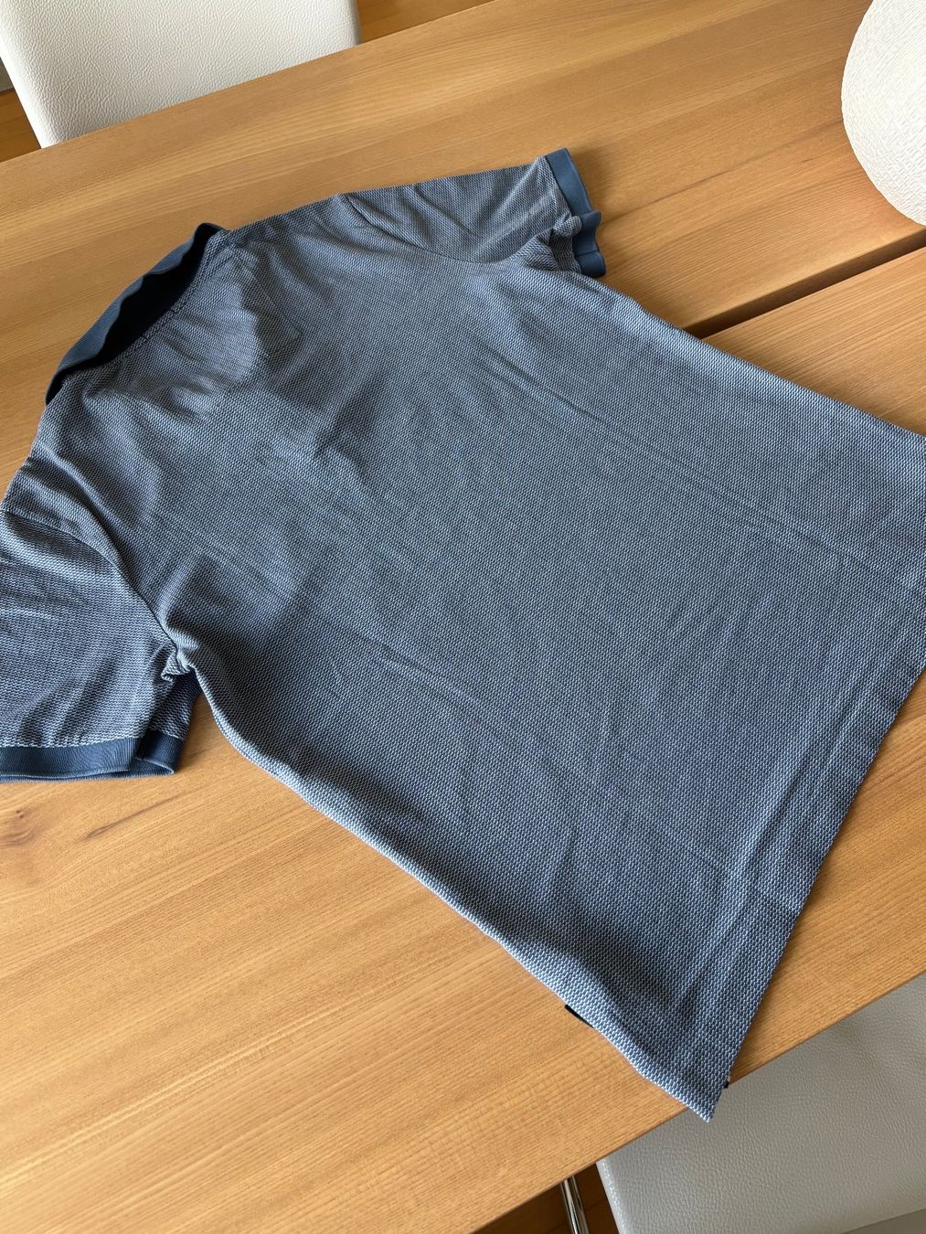 Hugo Boss T-shirt: Herren T-Shirt Boss – Usato da Bülach venduto da marspi 2