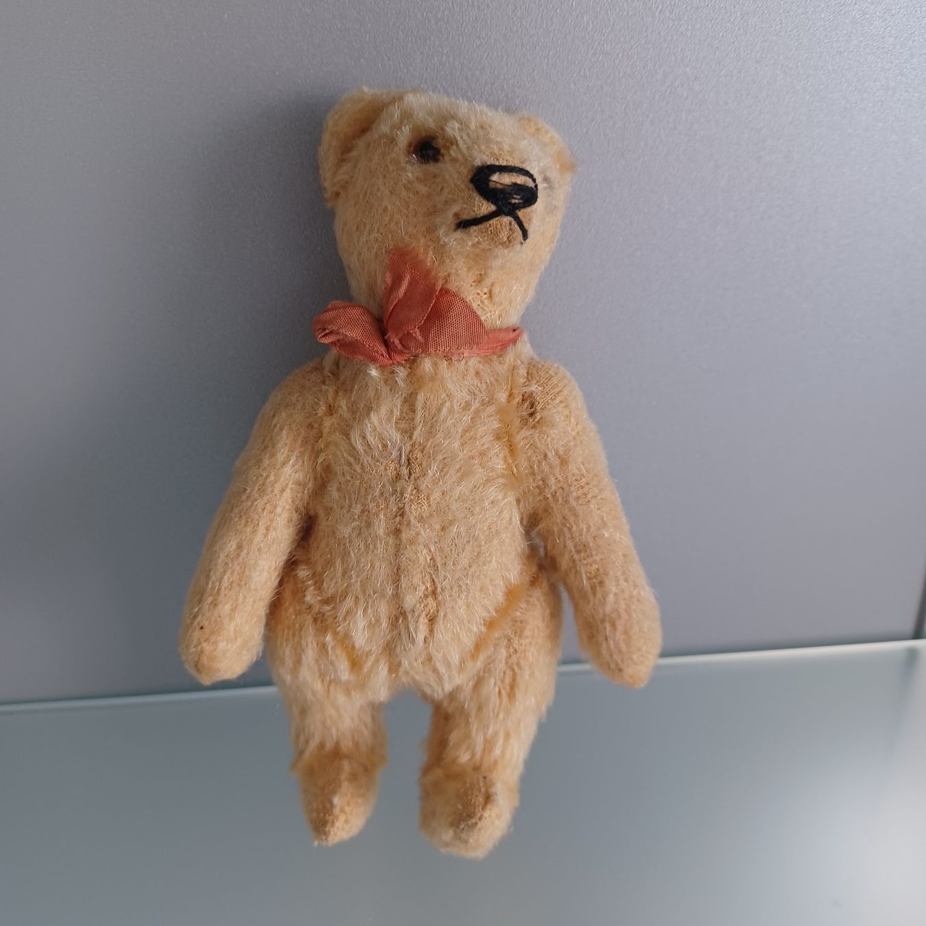 Steiff Giocattoli: winziges Steiff Bärchen 1950iger Jahre – Usato da Abtwil SG venduto da luupsy 1