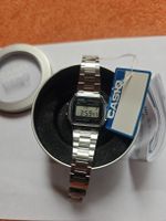 Casio Uhr digital retro neu