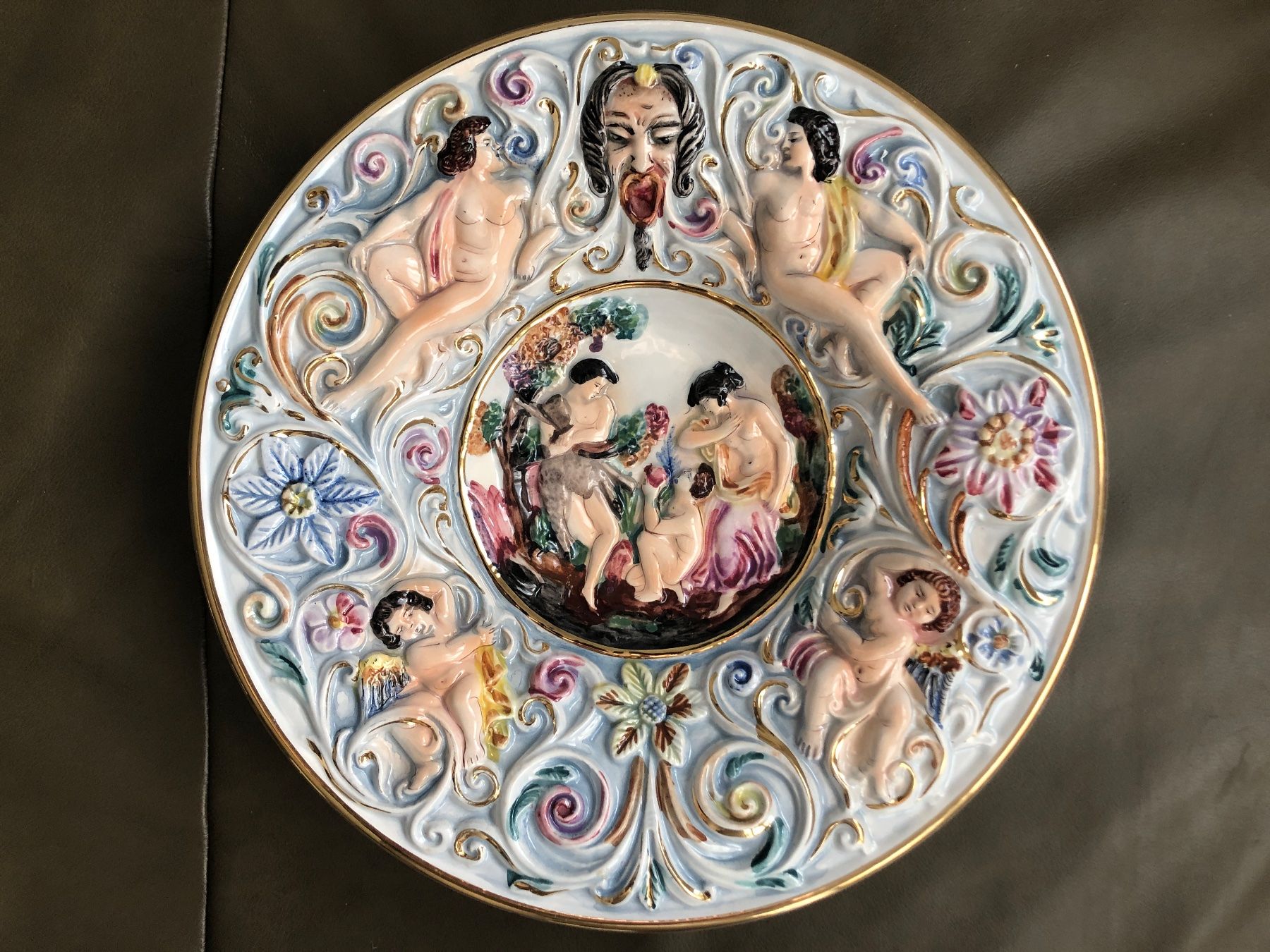 Piatti: Teller R. Capodimonte Italy 32 cm – Usato da Nunningen venduto da anclaudia