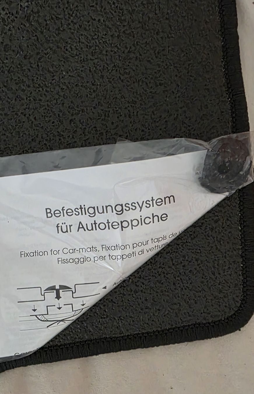 Smart Teppiche / Matten: original Smart fortwo 451 Automatten – Neu und originalverpackt aus Ehrendingen von kikiflo 2